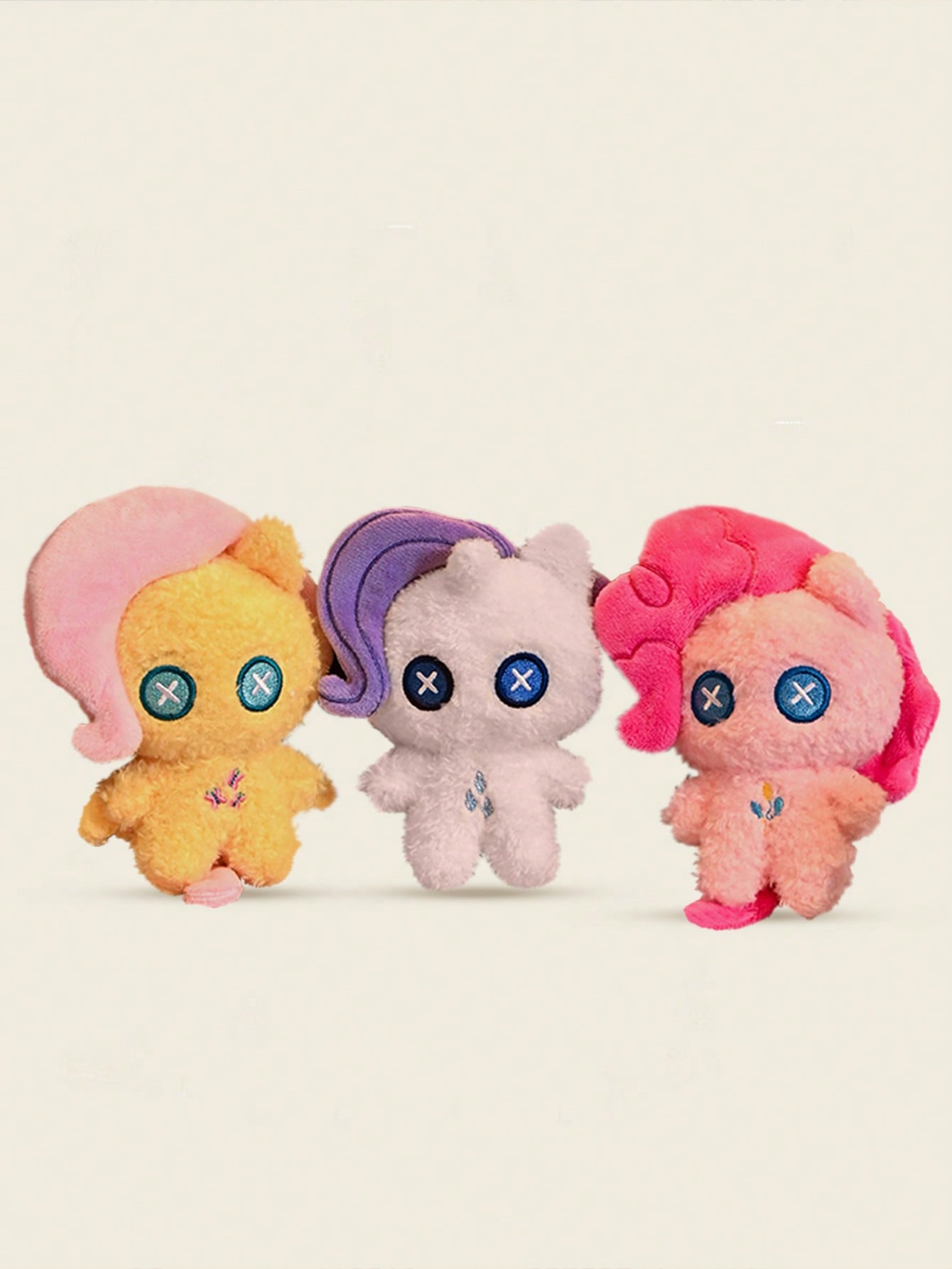 My Little Pony Hearth’s Warming Eve Plush Charm – Blind Box