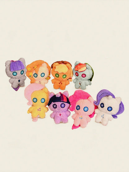My Little Pony Hearth’s Warming Eve Plush Charm – Blind Box
