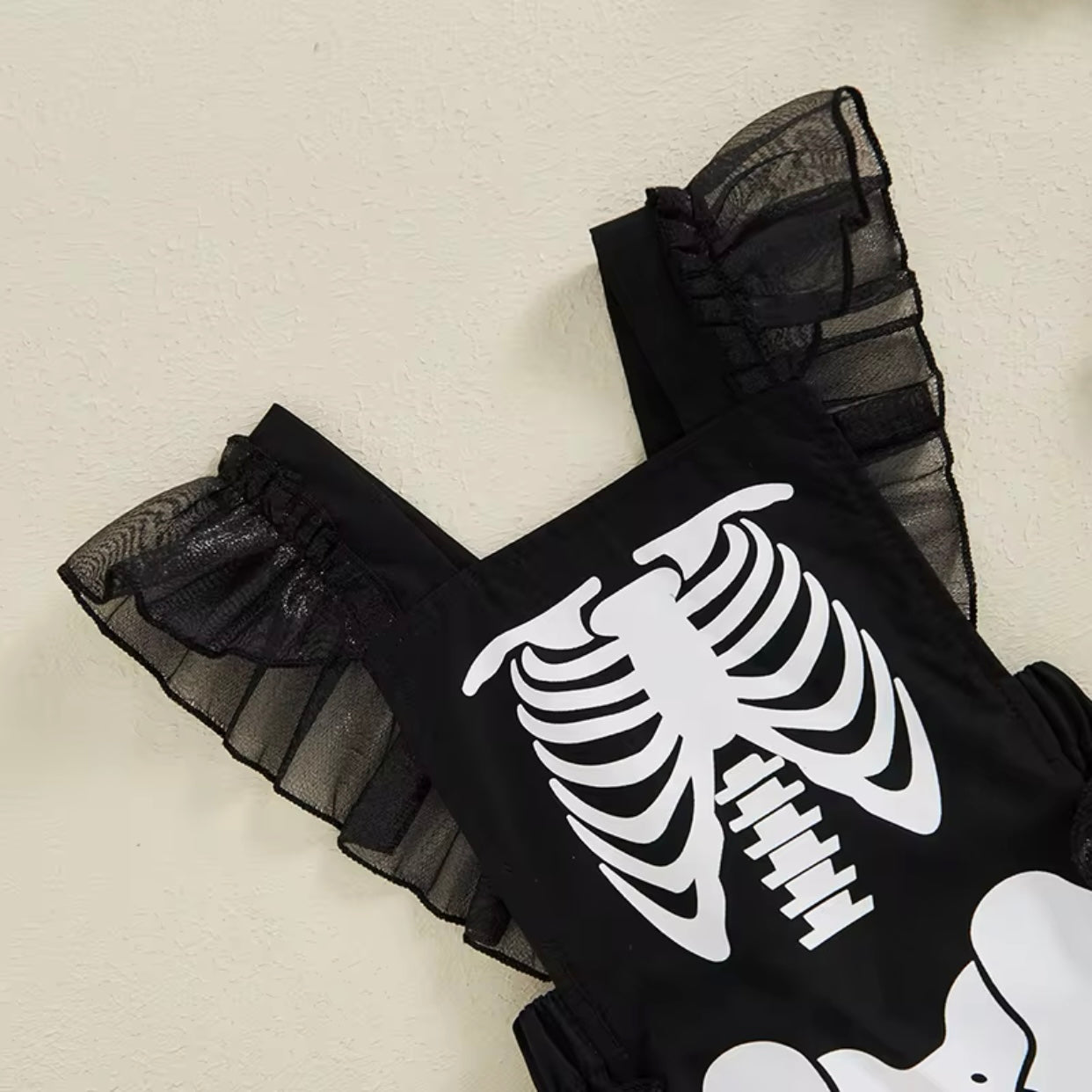 Baby Girl Skeleton Print Halloween Romper (Age 3M-18M