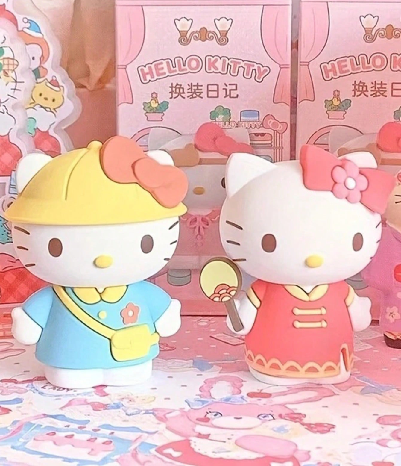 Hello Kitty Mini Doll Figures