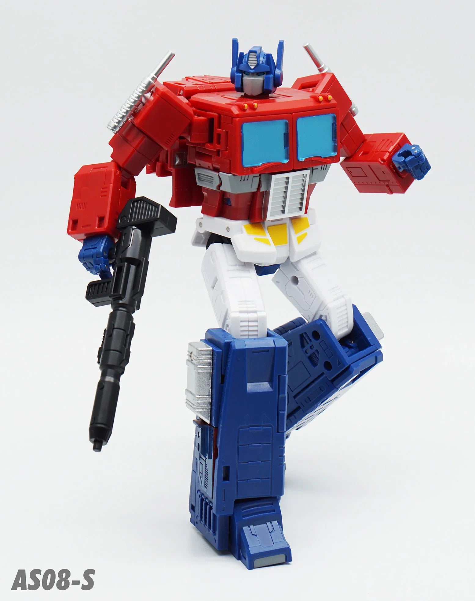 Transformers Studio Series Commander Class 86-31 Optimus Prime â€“ Official Hasbro Action Figure