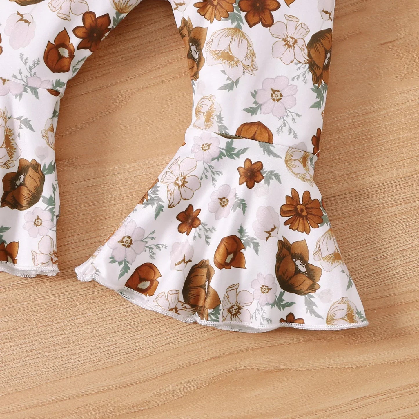 Baby Girls Ribbed Bowknot Long-Sleeve Top and Floral Print Bell Bottom Trousers (Age 3-24M)