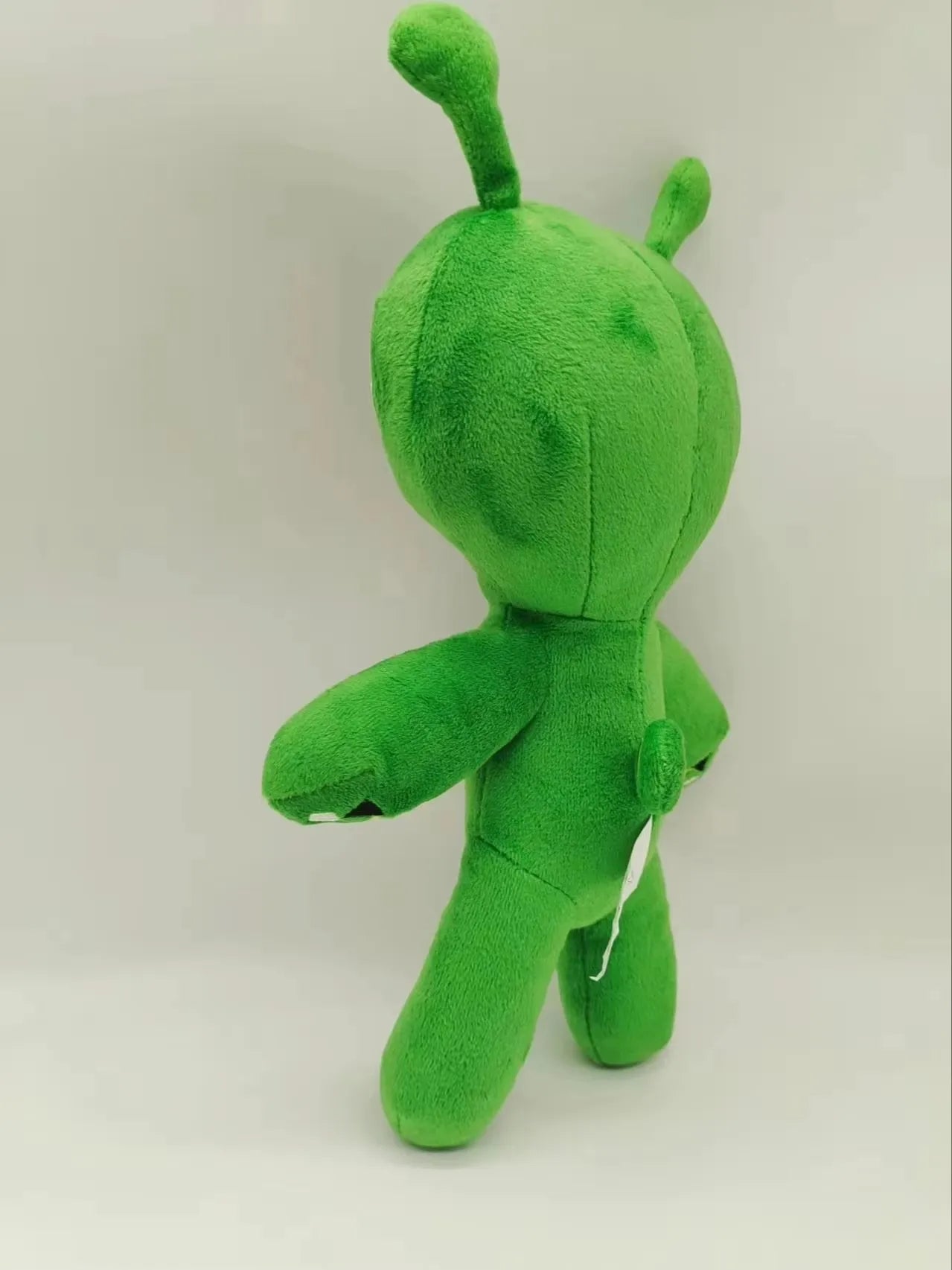 Plush Green Alien Stuffed Toy - 24cm