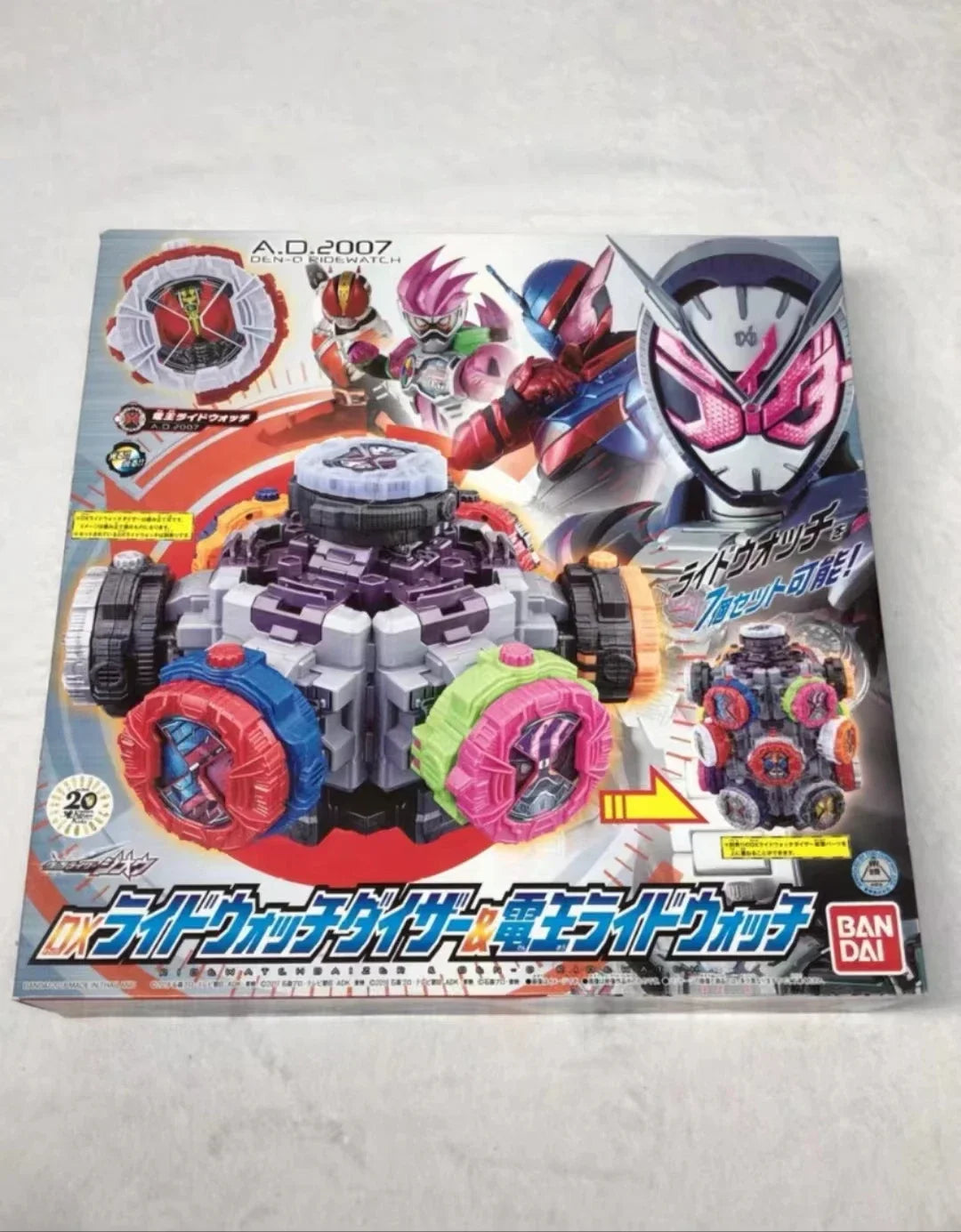 Bandai Masked Rider Anime Figure Kamen Rider Zi-O DX RideWatch Toy