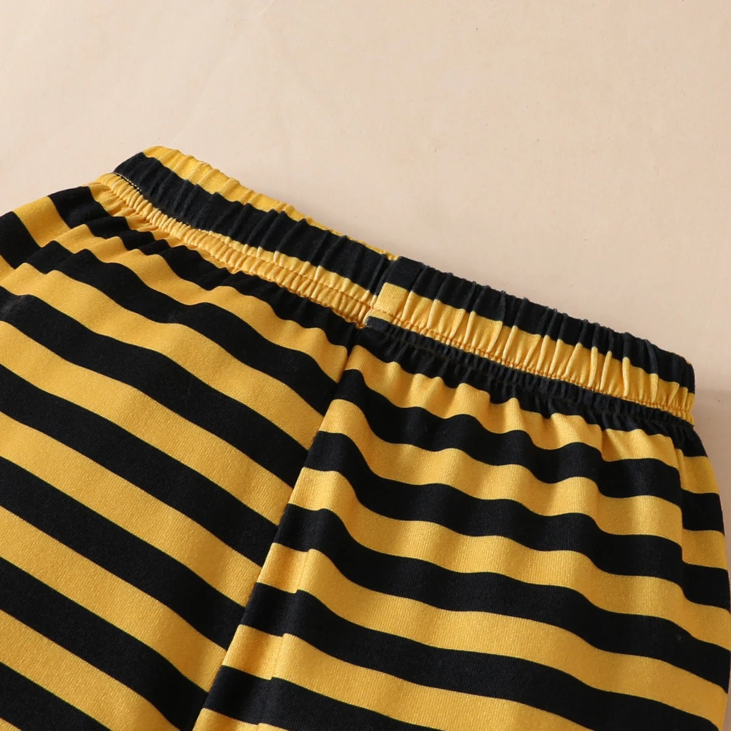 Baby Boys Bumble Bee Bodysuit Trousers & Hat Set (Age Newborn-18M)