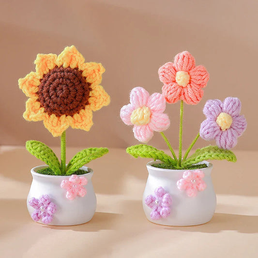 Handmade Knitted Sunflower Tuilp Flowers Desktop Ornament Decoration