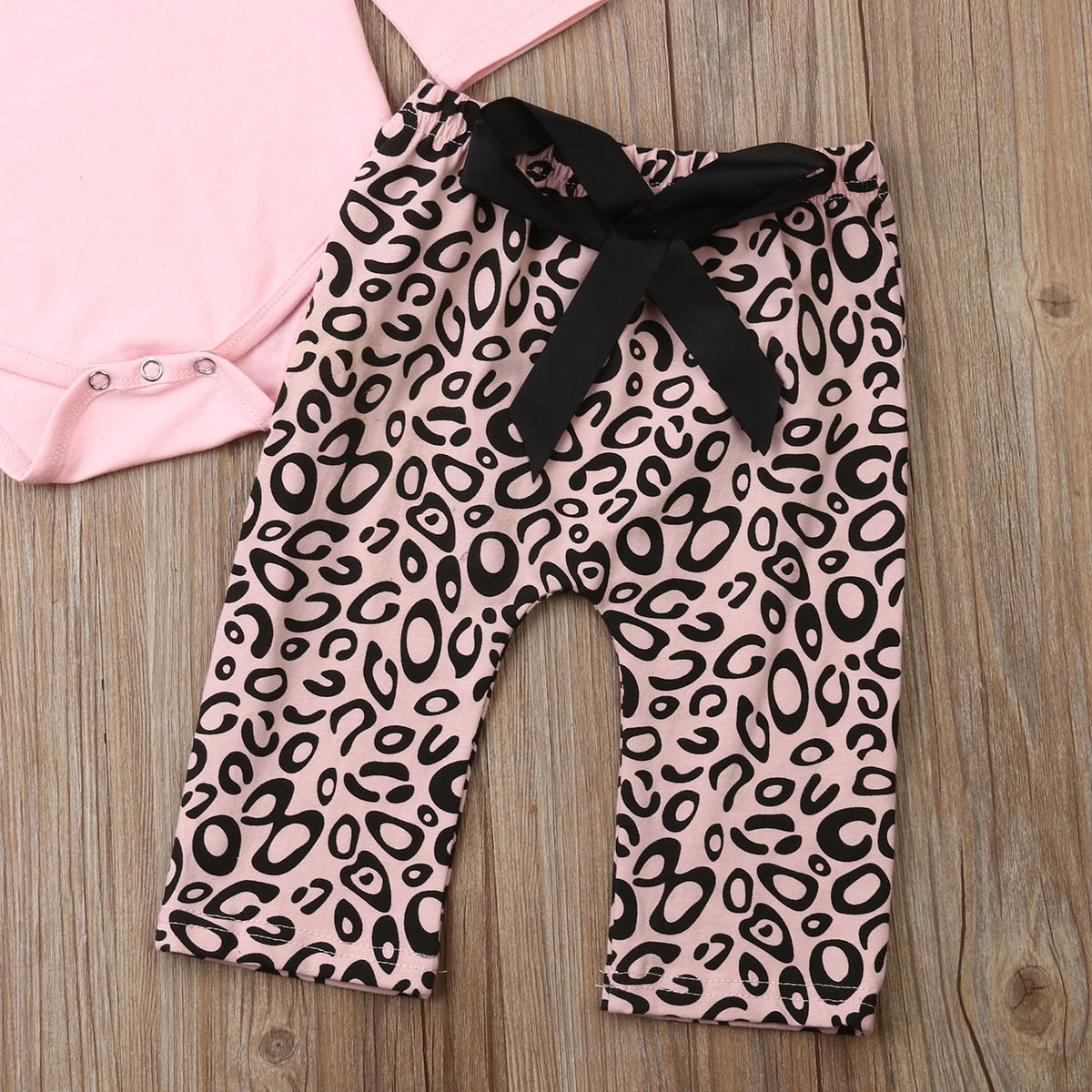 Baby Girls Pink Bodysuit & Trousers & Headband Set (Age 3M-18M)